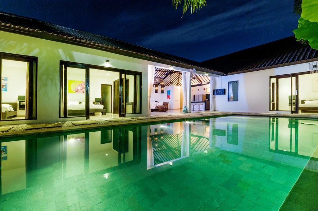 Villa Sara Seminyak Szoba fotó