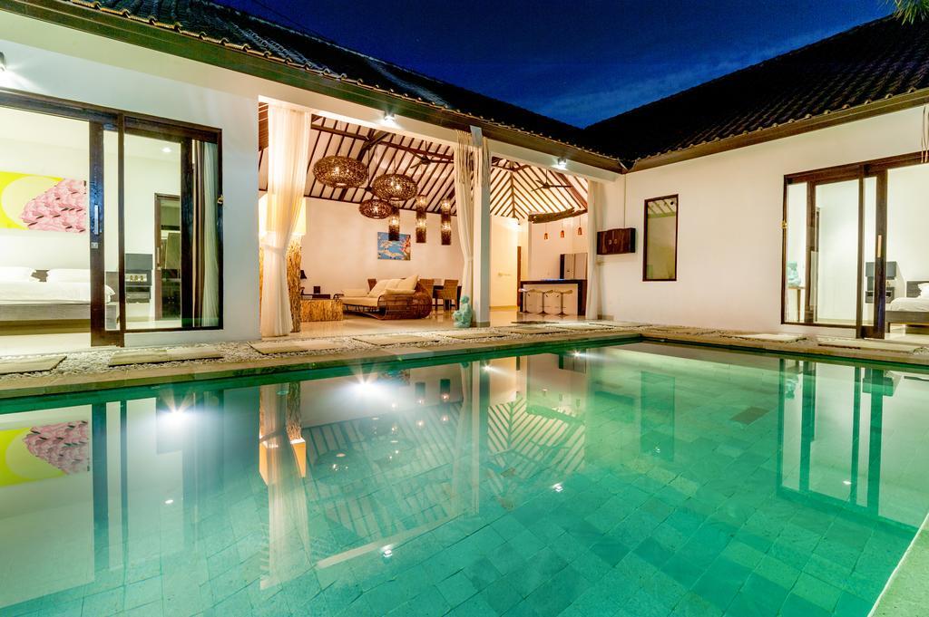 Villa Sara Seminyak Szoba fotó